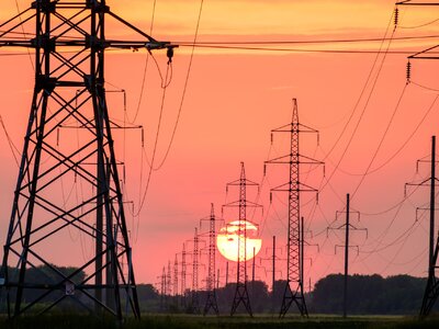 Przedsiębiorcy jesienią zmieniają sprzedawcę energii