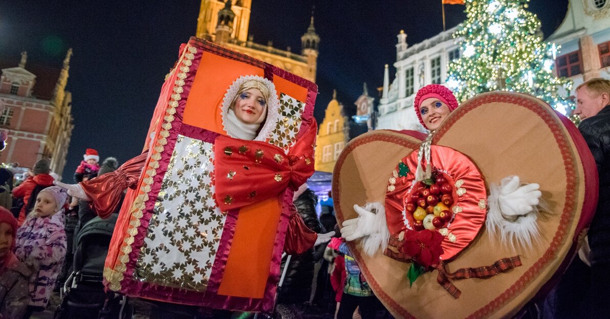 Powitanie św  Mikołaja i zapalenie lampek na gdańskiej choince, fot  Dominik Paszliński 