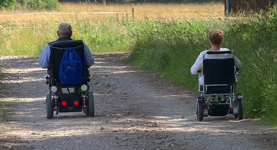 Osoby z niepełnosprawnością chcą być aktywne, pomoc z programu ma im to ułatwić fot. pixabay.com
