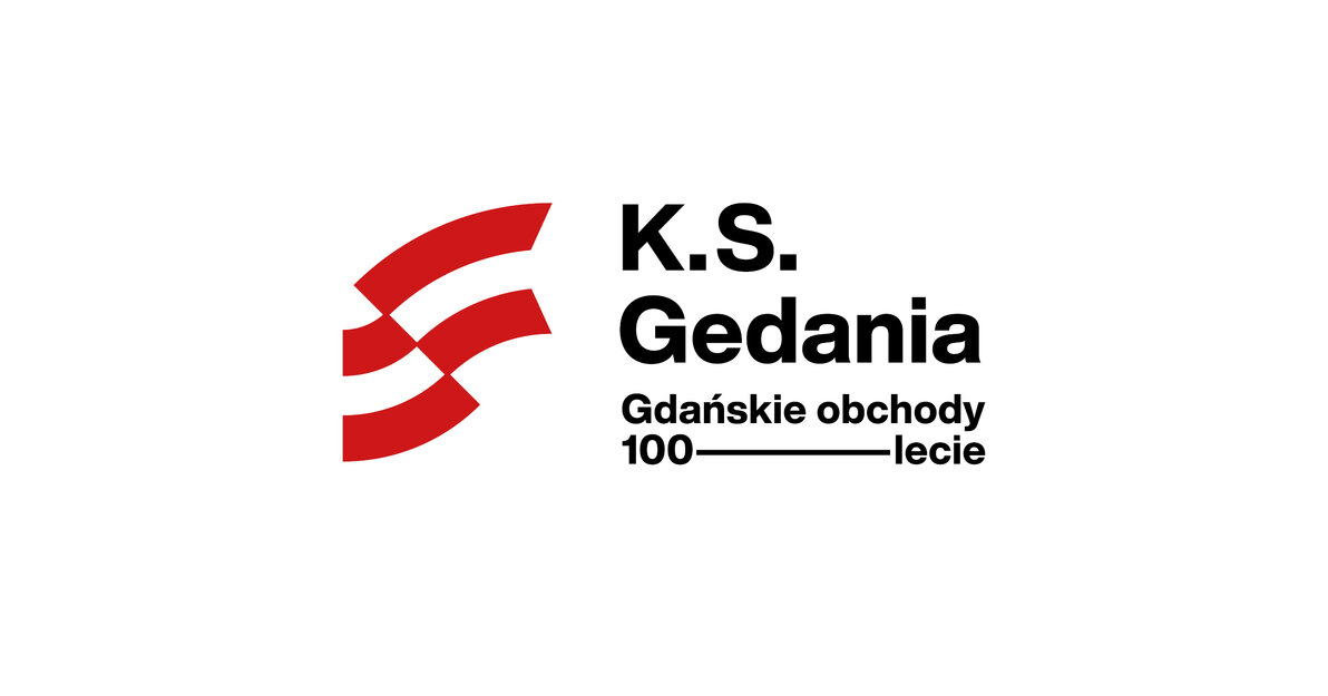 Grafika. Logotyp obchodów 100-lecia KS Gedanii. Sygnet składa się z sześciu wstęg, przypominający flagi. Zewnętrzne pasy są amarantowe, środkowe białe. Flagi wydają się powiewać na wietrze. Po lewej stronie napis w czterech liniach "K.S.", niżej "Gedania", niżej mniejszymi literami "Gdańskie obchody" oraz "100 lecie". 