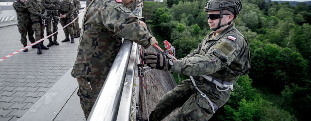 Terytorialsi z podkarpacia ćwiczyli na zaporze w Solinie