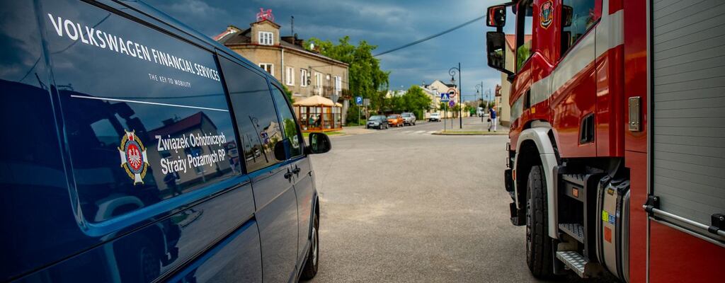 "Mamy taką zasadę, że bez względu na wszystko dwóch strażaków do akcji wchodzi i dwóch z niej wychodzi"