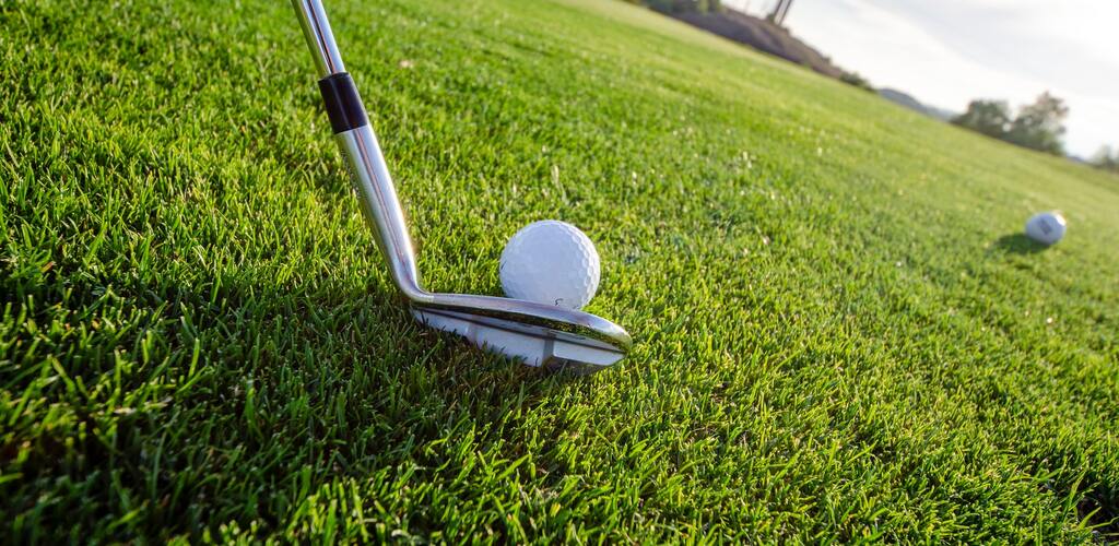 Volkswagen Bank sponsorem turnieju golfa w Karolinka Golf Park