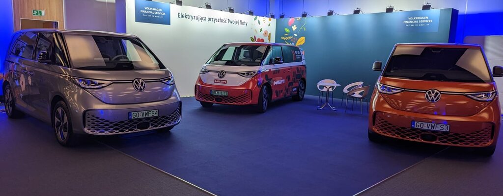 Volkswagen Financial Services udostępnia kultowe ID. Buzzy swoim klientom