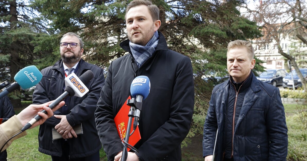 Briefing prasowy - przetarg na przebudowę układu drogowego Port Północny fot  G  Megring gdansk pl