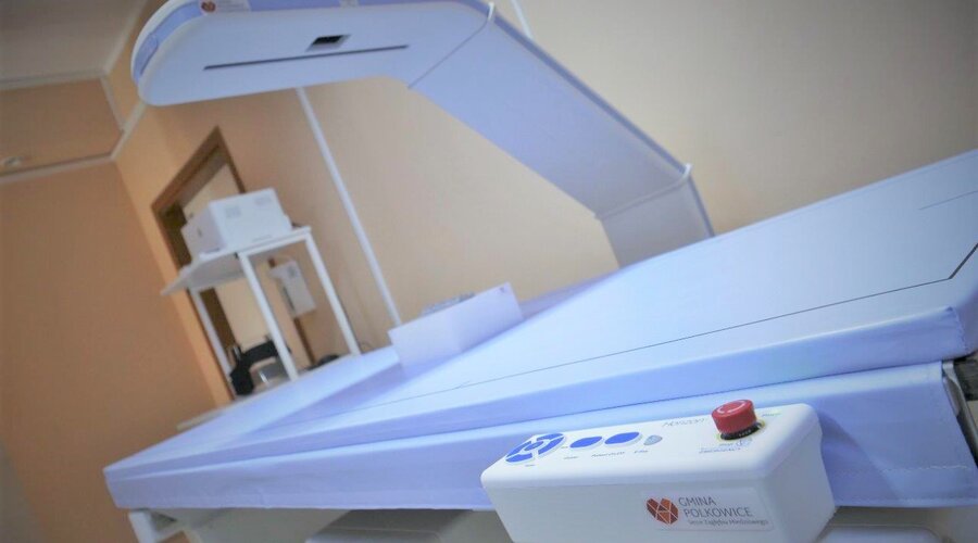 Nowoczesny densytometr już dostępny dla mieszkańców Zagłębia Miedziowego – KGHM wsparł Polkowice w zakupie urządzenia do badania kości