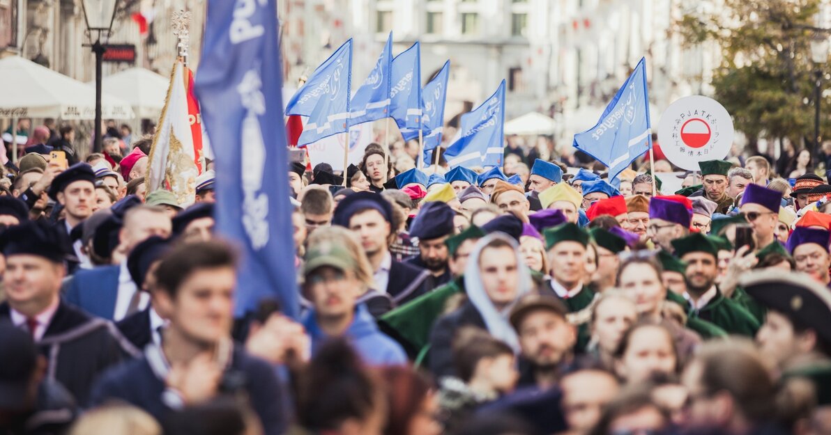 Uroczyste otwarcie roku akademickiego 2022 2023, fot  Dominik Paszliński (2)