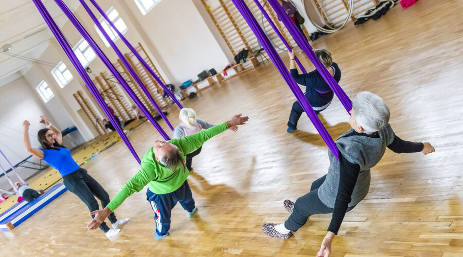 KGHM zaprasza seniorów na bezpłatne zajęcia gimnastyki rekreacyjnej 