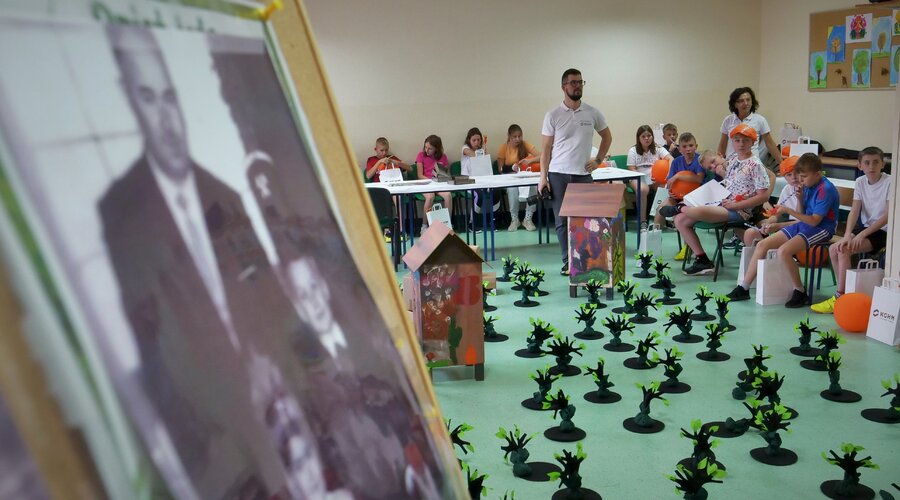 Tras las huellas de Jan Wyżykowski: voluntarios de KGHM con el programa educativo para preescolares y alumnos de la Cuenca Cuprífera