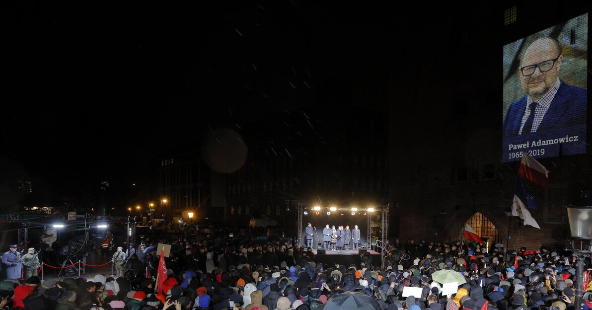 2024-01-13-adamowicz-kwiaty-005 1599x1066