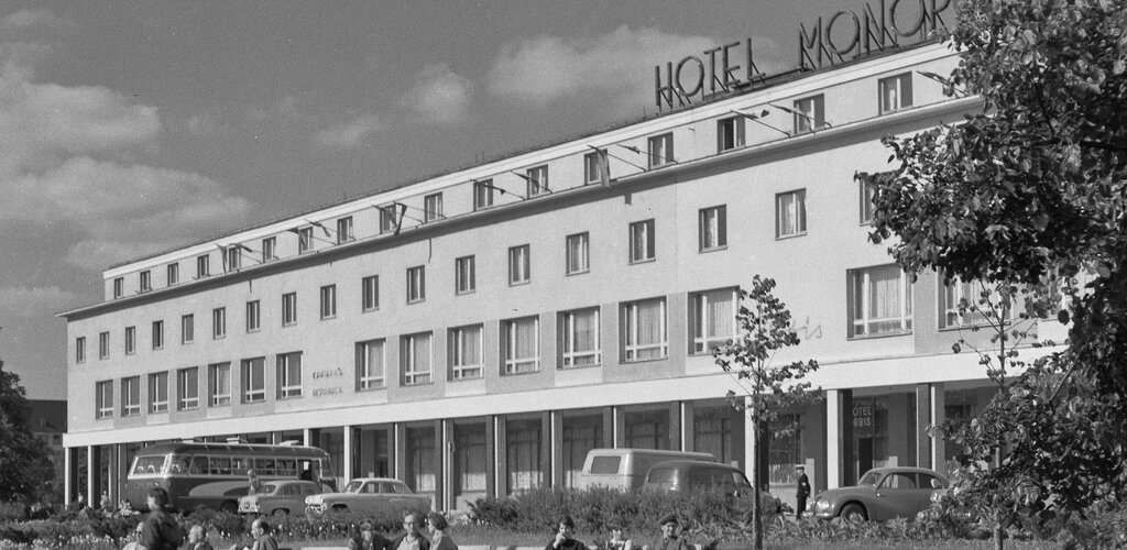 Hotel Monopol w Gdańsku, lata 60  XX wieku, Marian Murman, mat  MG