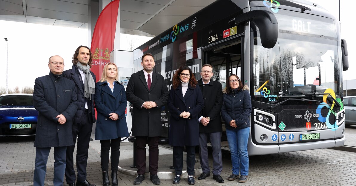 Wkrótce w gdańskich barwach prezentacja autobusu wodorowego, fot, Dominik Paszliński/ gdansk.pl