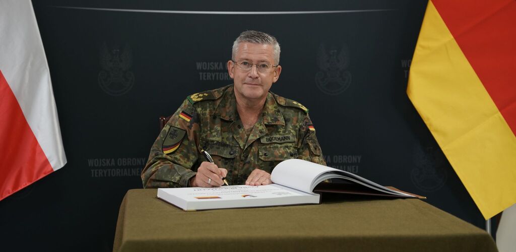 Dowódca Terytorialnej Bundeswehry z wizytą w Dowództwie WOT 