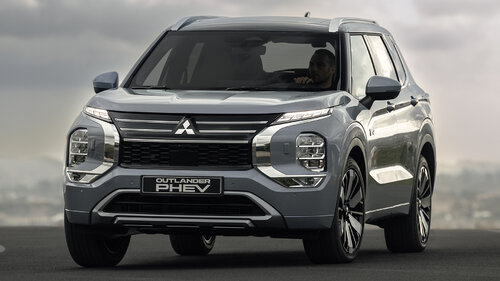 Mitsubishi Motors prezentuje nowego Outlandera PHEV, flagowy okręt marki i lidera europejskiego rynku