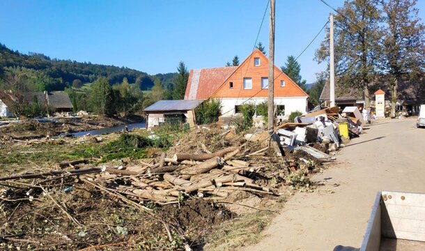 Wsparcie Fundacji KGHM Polska Miedź dla regionów dotkniętych powodzią