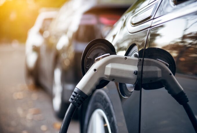 Samochody elektryczne w firmach. Szansa czy wyzwanie dla polskich przedsiębiorców?
