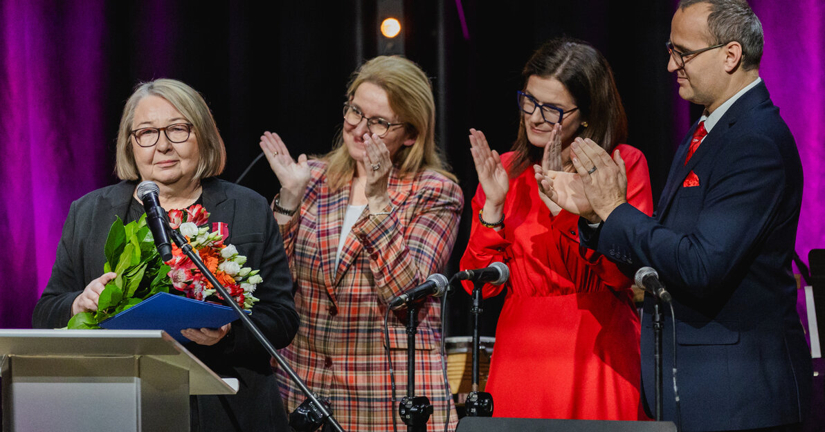 Brązowy Medal Zasłużony Kulturze Gloria Artis dla Anny Czekanowicz, fot. Dominika Paszliński