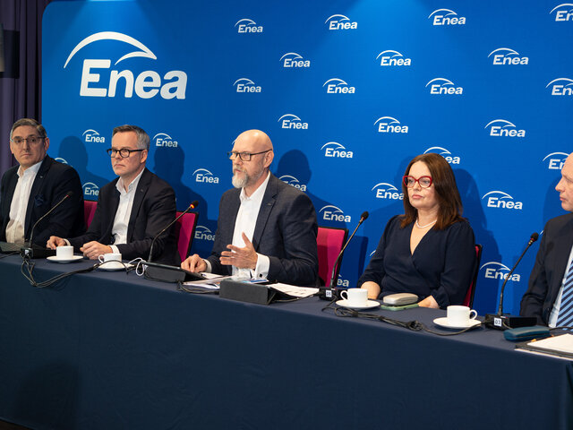 #WynikiEnei  Grupa Enea skutecznie wdraża strategię i przyspiesza inwestycje w OZE (1)
