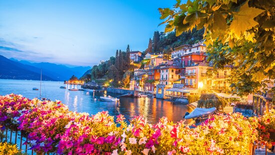 Varenna Jezioro Como Wlochy eSky pl (Shutterstock)