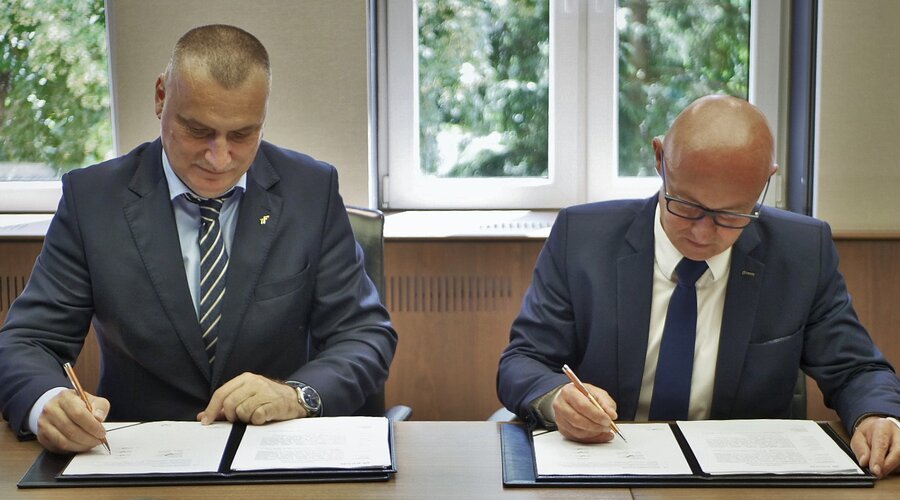 KGHM and Tele-Fonika Kable are extending their cooperation. KGHM Polska Miedź is supplying wire rod to the maximum amount of PLN 9.7 billion