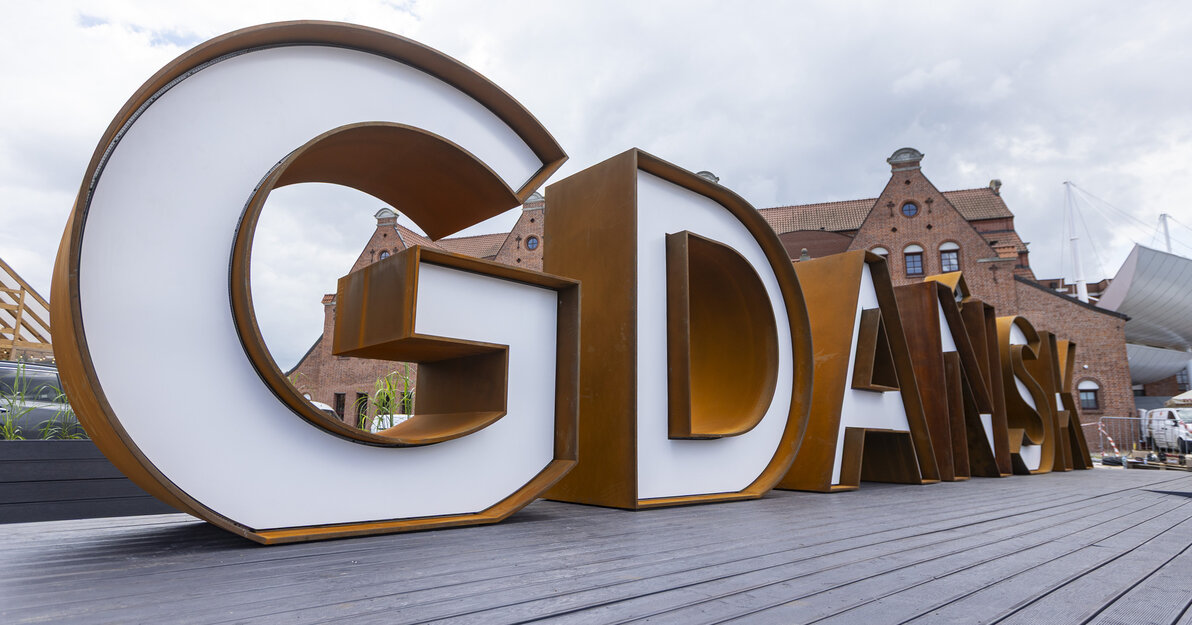 Nowy napis GDAŃSK na Ołowiance, fot  Piotr Wittman (4)