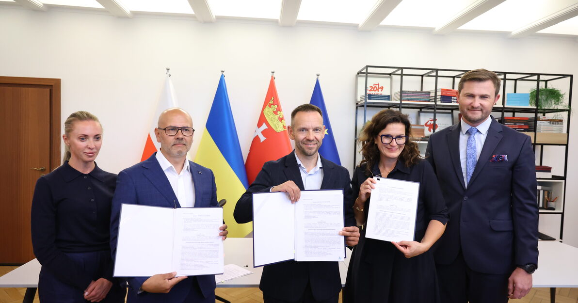 Podpisanie umowy na przebudowę Mostu Siennickiego fot. D. Paszliński gdansk.pl