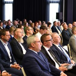 Energetyczna przyszłość powstaje lokalnie - konferencja samorządowa w Toruniu