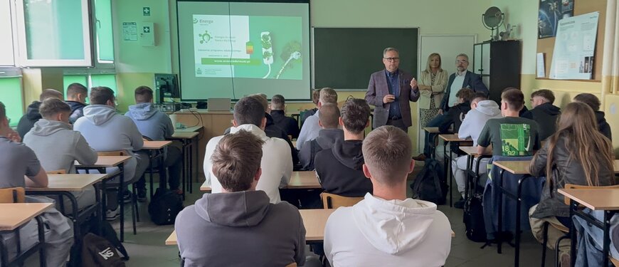 Od szkolnej ławki do dyspozycji mocy. Energa-Operator kształci przyszłych energetyków (Koszalin i Słupsk)
