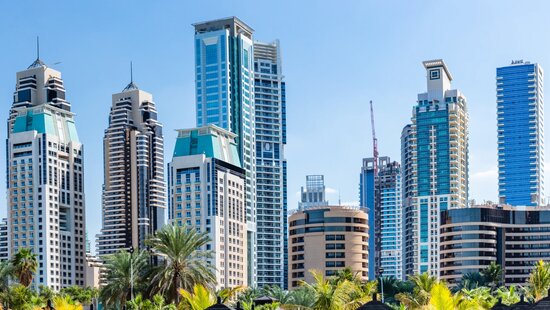 shutterstock 2182328843-Dubaj-Zjednoczone Emiraty Arabskie
