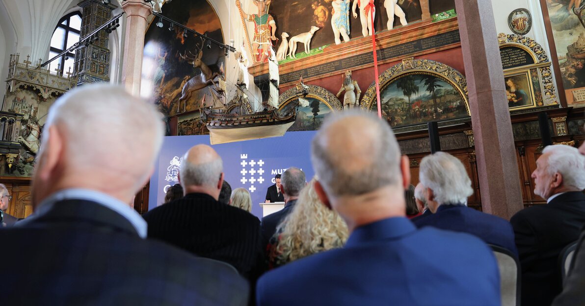 Uroczystość odsłonięcia rekonstrukcji Kąpieli Diany, fot  D  Paszliński, mat  gdansk pl (3)