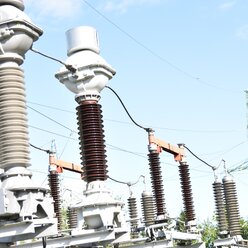 Interwencyjna dostawa mocy teraz dla większej grupy klientów