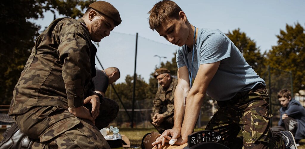 „wGotowości” – szkolenia obronne dla każdego