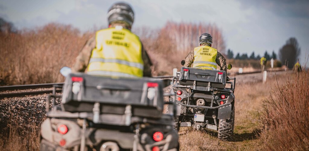 Dywersja na torach: WOT wzmacniają ochronę infrastruktury kolejowej