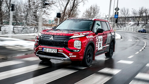 Astara prezentuje pokazowy model Mitsubishi Outlander PHEV RALLIART