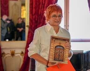 168179373196550 1262775839208345