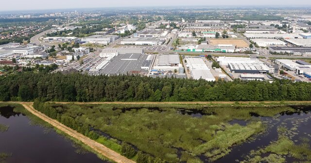 Specjalna Strefa Ekonomiczna Euro-Park Mielec  Fot  Wiesław Madej (1)