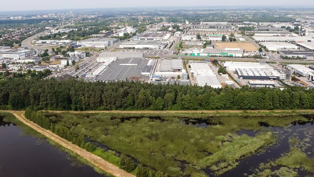 Specjalna Strefa Ekonomiczna Euro-Park Mielec  Fot  Wiesław Madej (1)