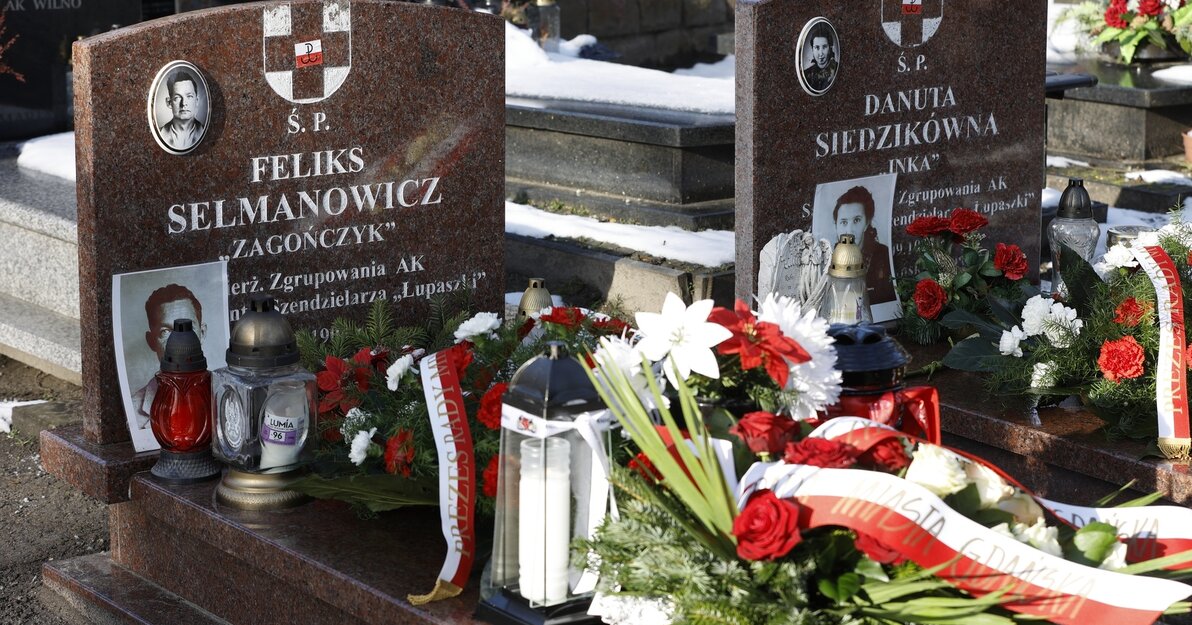 groby danuty siedzikowny i feliksa selmanowicza fot grzegorz mehring (1)