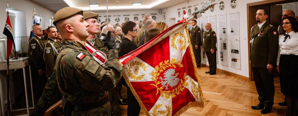 Uroczyste otwarcie sali tradycji Dowództwa Wojsk Obrony Terytorialnej