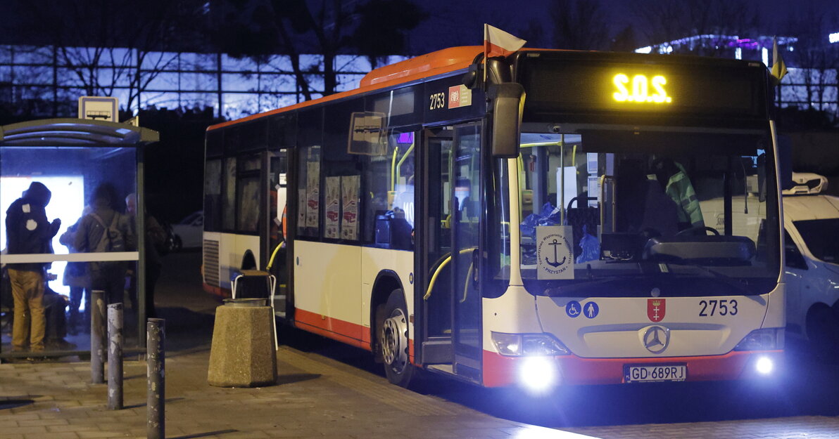 autobus SOS, fot  Grzegorz Mehring, www gdansk pl (1)