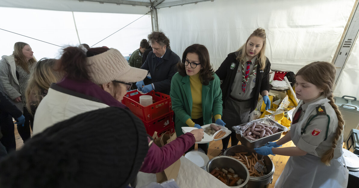 Wielkanocne śniadanie dla potrzebujących