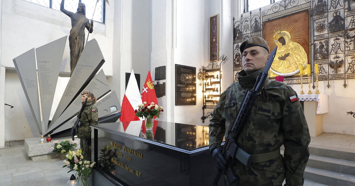 gcm-download-1920-2025-04-10-katastrofa-smolenska-004 43046507