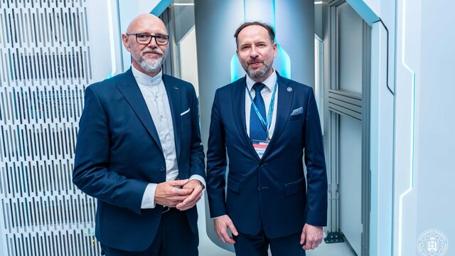 Enea zasila komputer kwantowy na Politechnice Poznańskiej 4