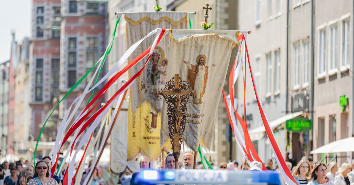 Procesja Bożego Ciała, fot. Dominik Paszliński/ gdansk.pl 