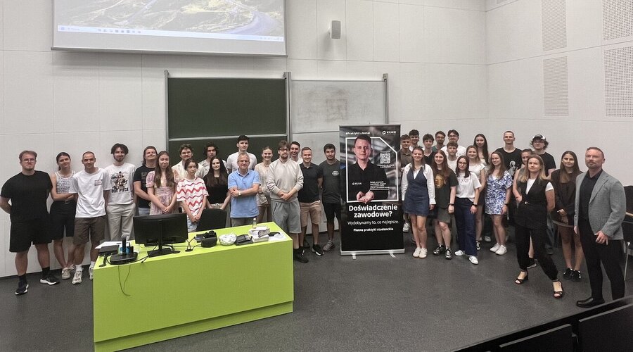 KGHM i Politechnika Wrocławska wspólnie na rzecz młodych talentów, blisko 40 studentów na praktykach wakacyjnych