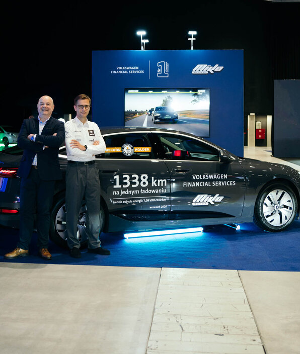 1338 kilometrów na jednym ładowaniu.   Miko Marczyk ustanowił nowy REKORD GUINNESSA elektrycznym Audi 
