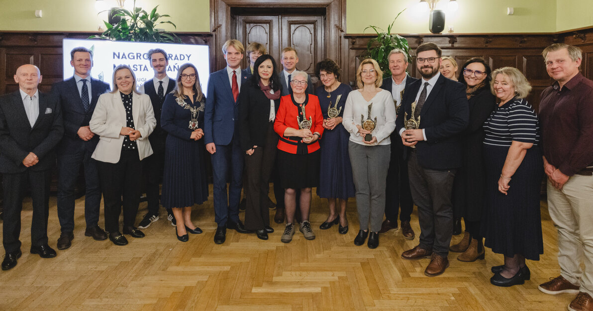 Znamy laureatów Nagród Rady Miasta Gdańska za zasługi dla gdańskich seniorów i gdańskiej młodzieży, fot  Dominik Paszlinski, www gdansk pl (2)