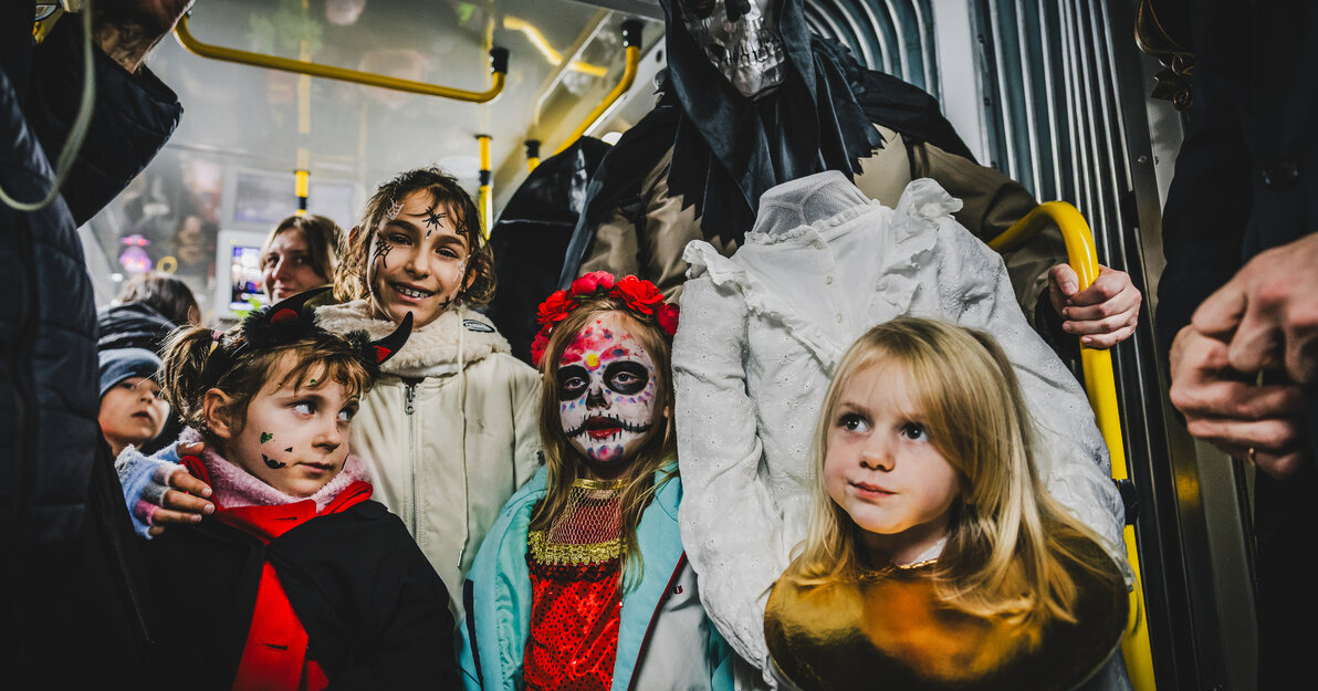 Halloweenowy tramwaj, fot  Dominik Paszliński (3)
