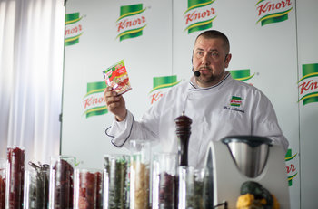 Co jest w tej torebce? O produktach suchych do gotowania. Konferencja marki Knorr