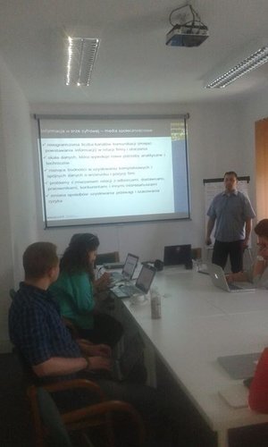 W końcu długo wyczekiwane Content FIRST - warsztaty organizowane razem z Bazgroł !!! Akurat nasz CEO Robert Stalmach prowadzi jeden z modułów szkolenia <3 #marketing #marketingonline #contentfirst #szkoleniamarketingowe